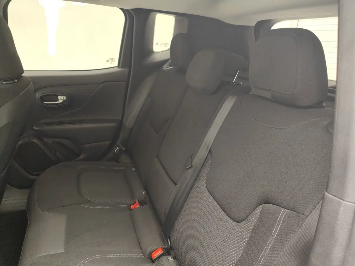 Jeep Renegade usata a Como (13)