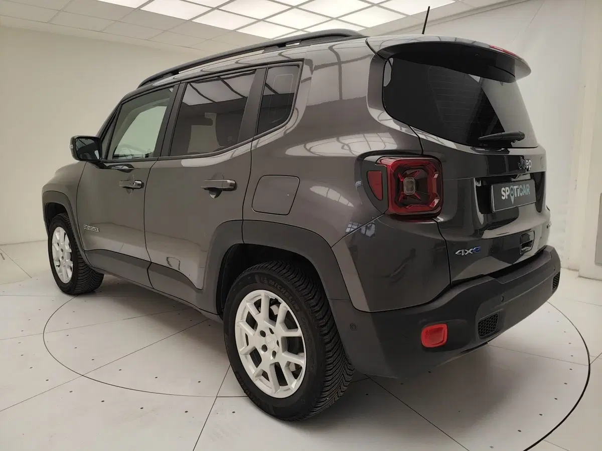 Jeep Renegade usata a Como (4)