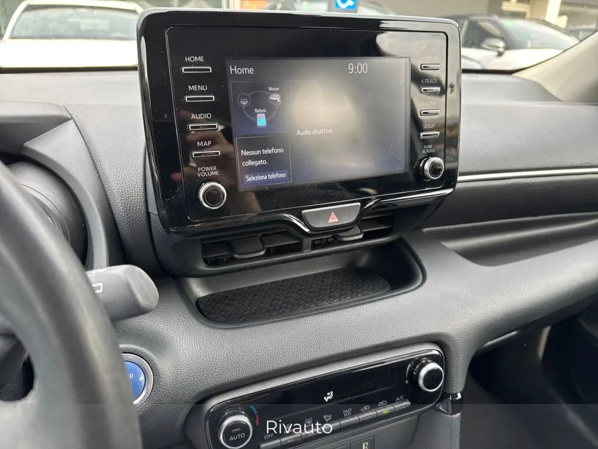 Toyota Yaris usata a Como (10)
