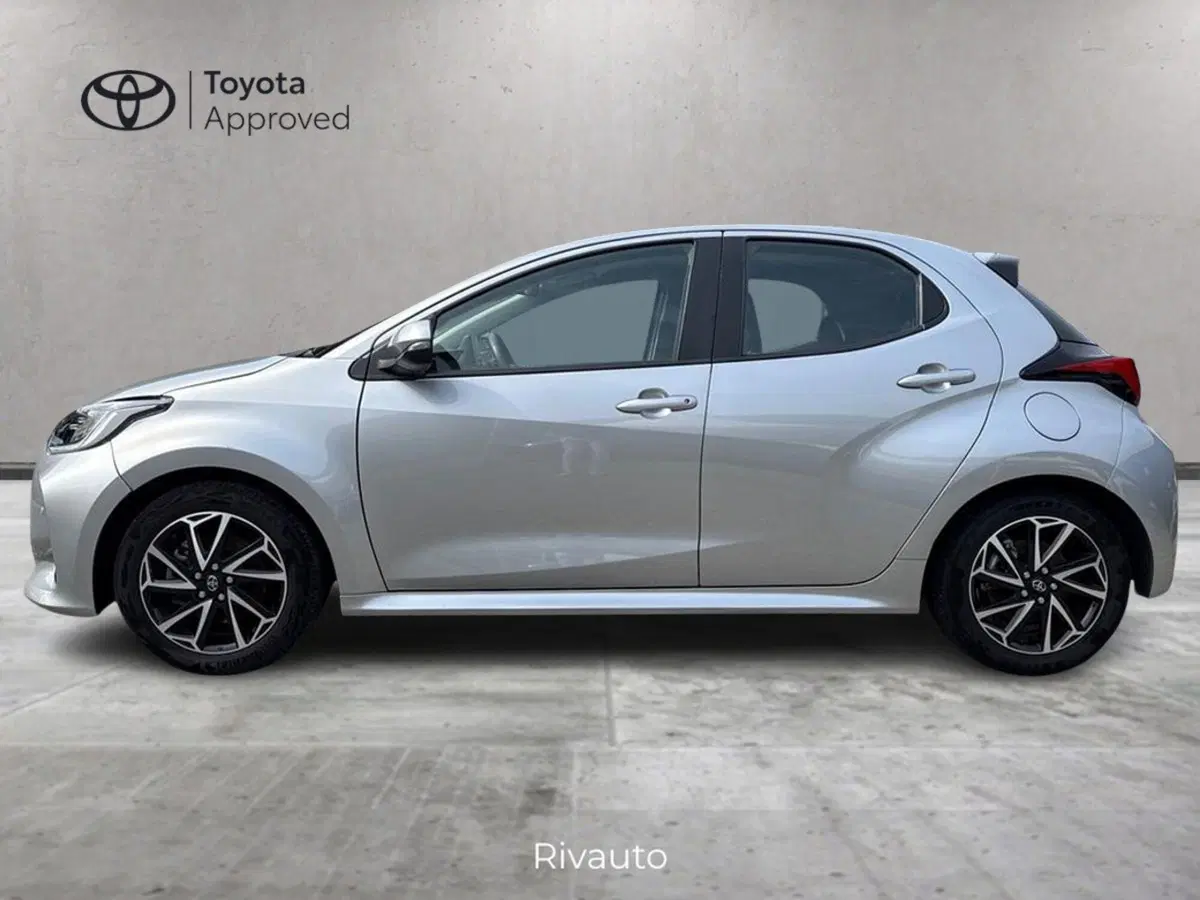 Toyota Yaris usata a Como (3)