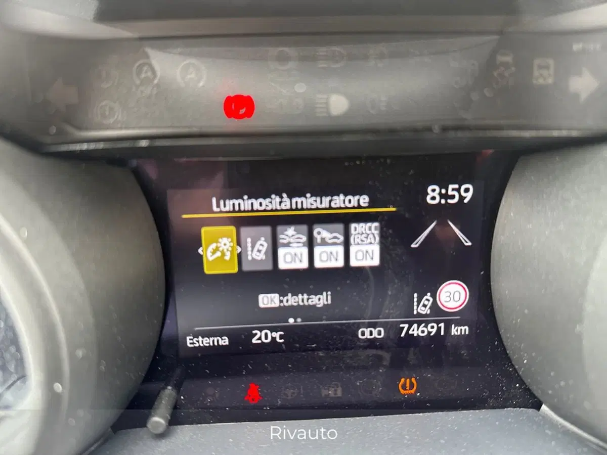 Toyota Yaris usata a Como (9)