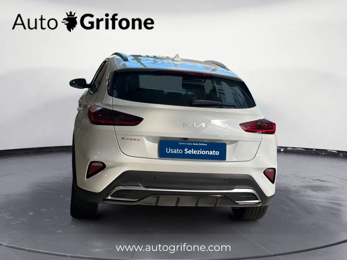 Kia XCeed nuova a Modena (4)