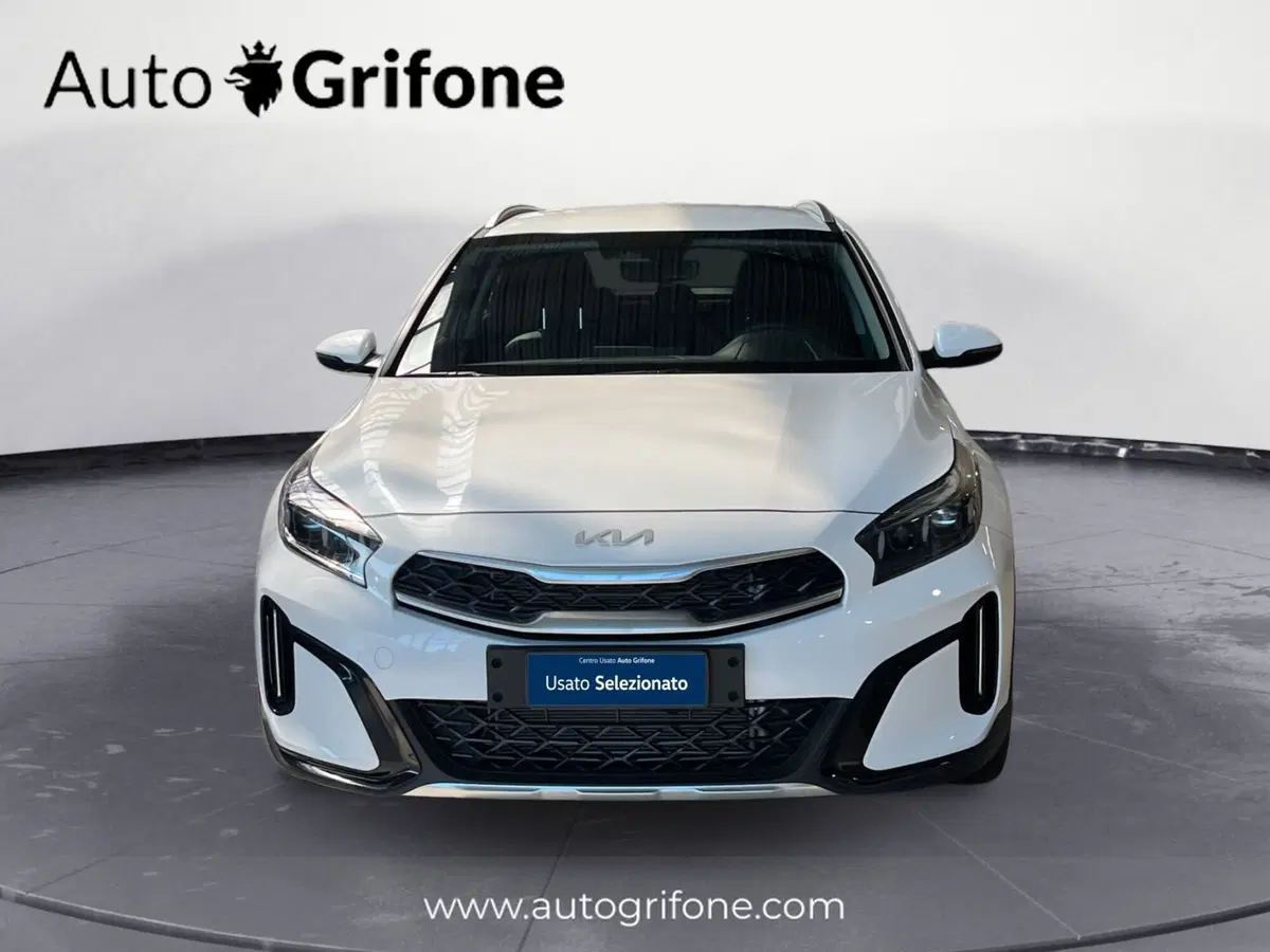 Kia XCeed nuova a Modena (8)