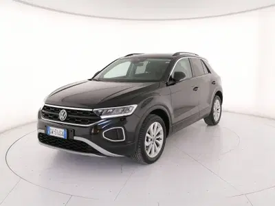 Volkswagen T-Roc 1.0 tsi Edition 115cv del 2024 usata a Roma