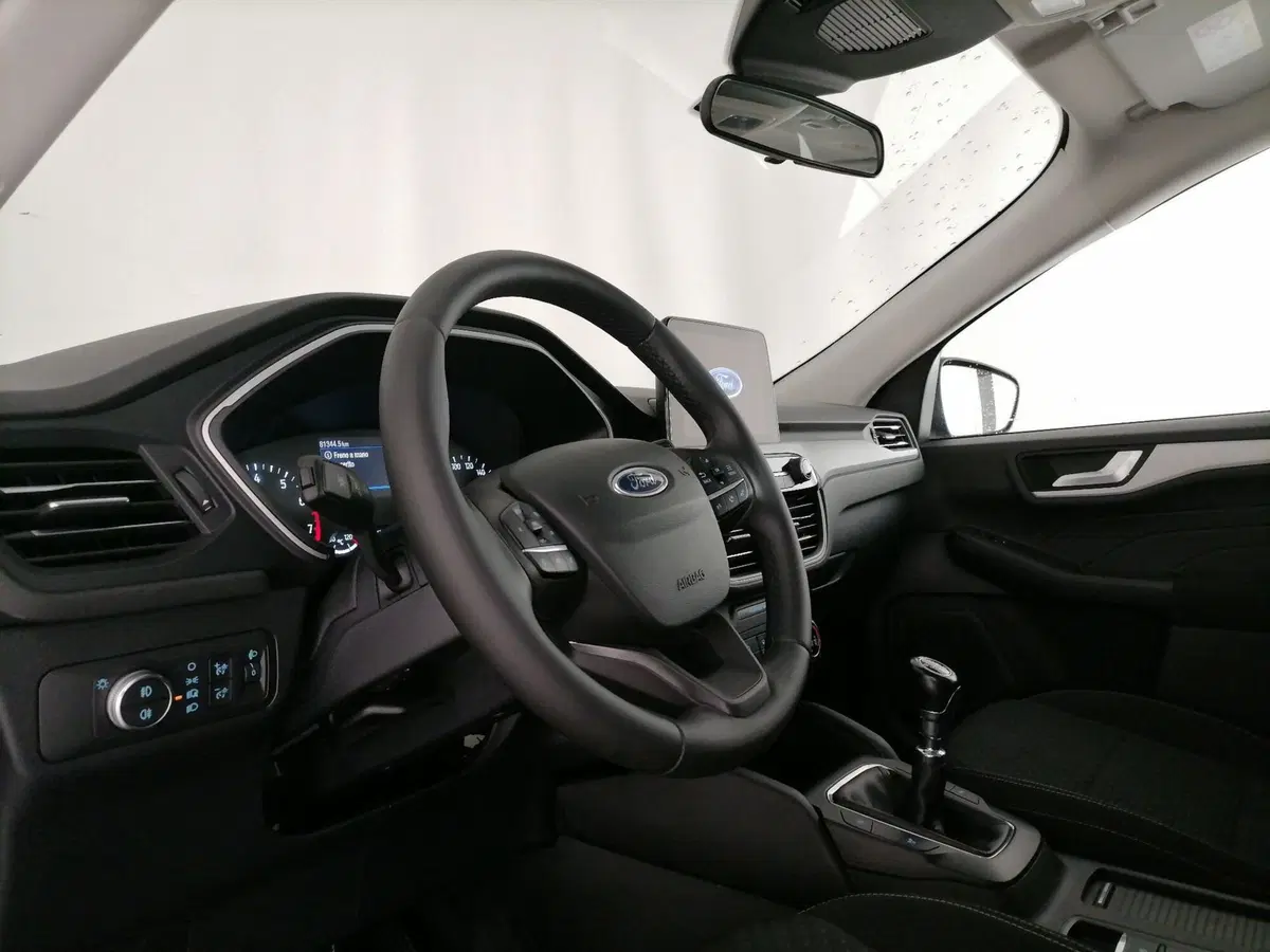 Ford Kuga usata a Roma (10)