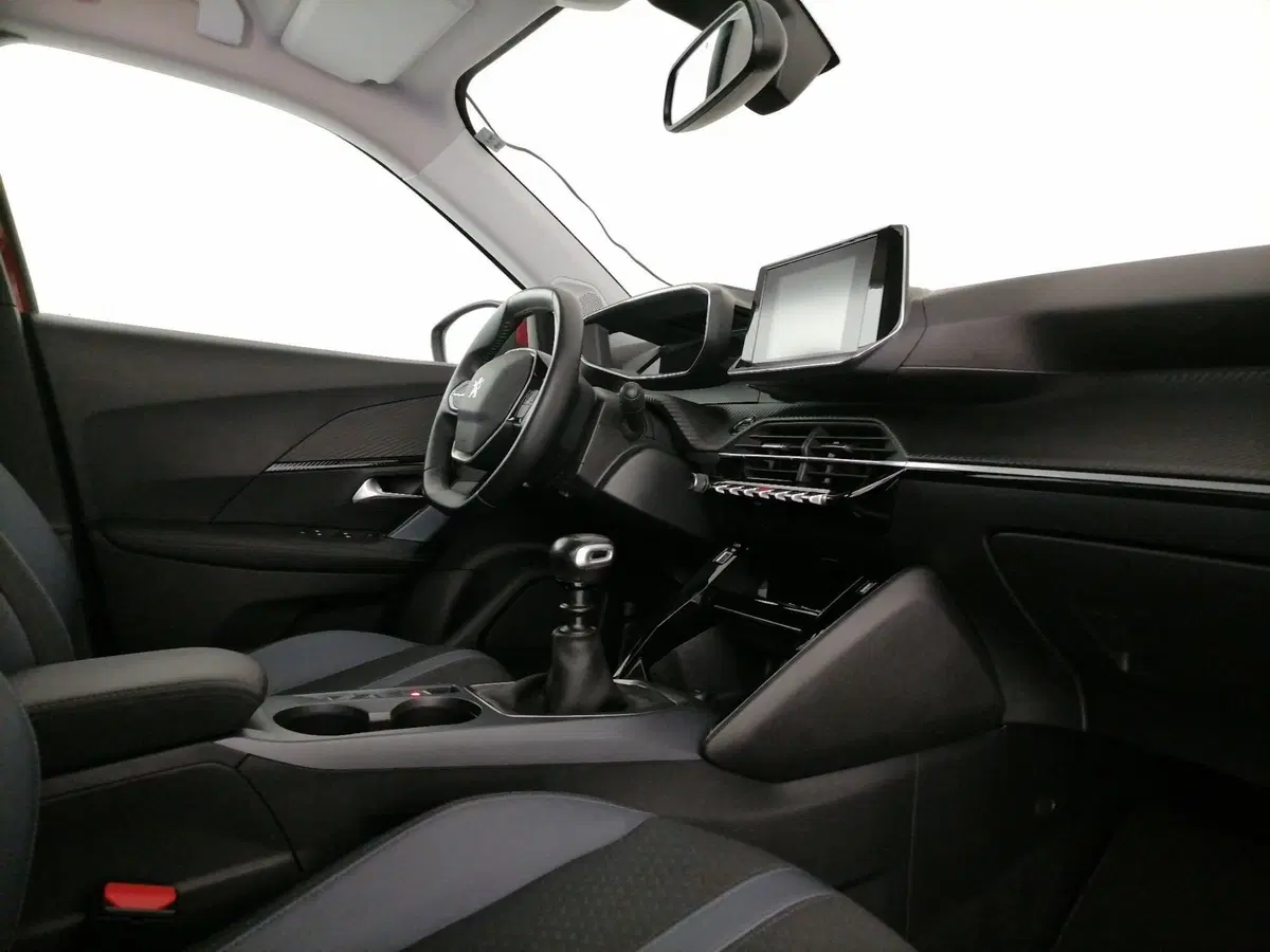 Peugeot 2008 usata a Roma (5)