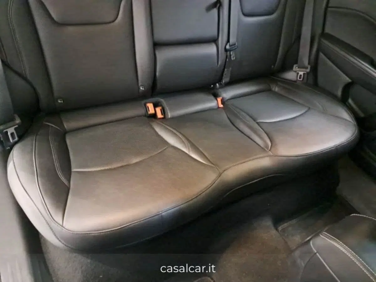 Jeep Compass usata a Salerno (14)