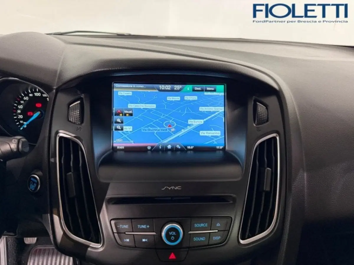 Ford Focus Station Wagon usata a Brescia (10)