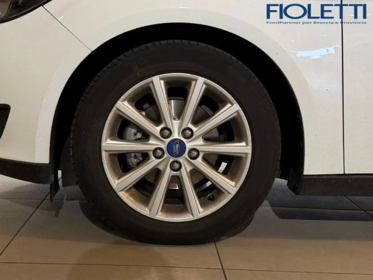 Ford Focus Station Wagon usata a Brescia (14)