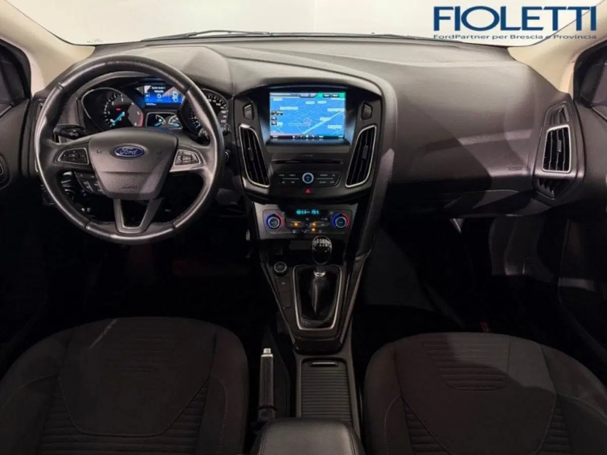 Ford Focus Station Wagon usata a Brescia (6)