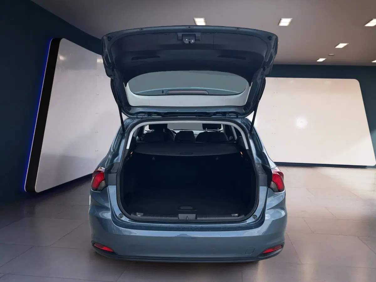 Fiat Tipo Station Wagon usata a Torino (7)