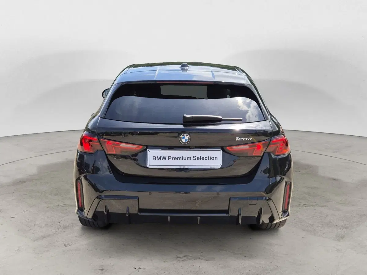 BMW Serie 1 usata  (3)