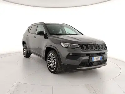 Jeep Compass 1.5 turbo t4 mhev Summit 2wd 130cv dct del 2025 usata a Caserta