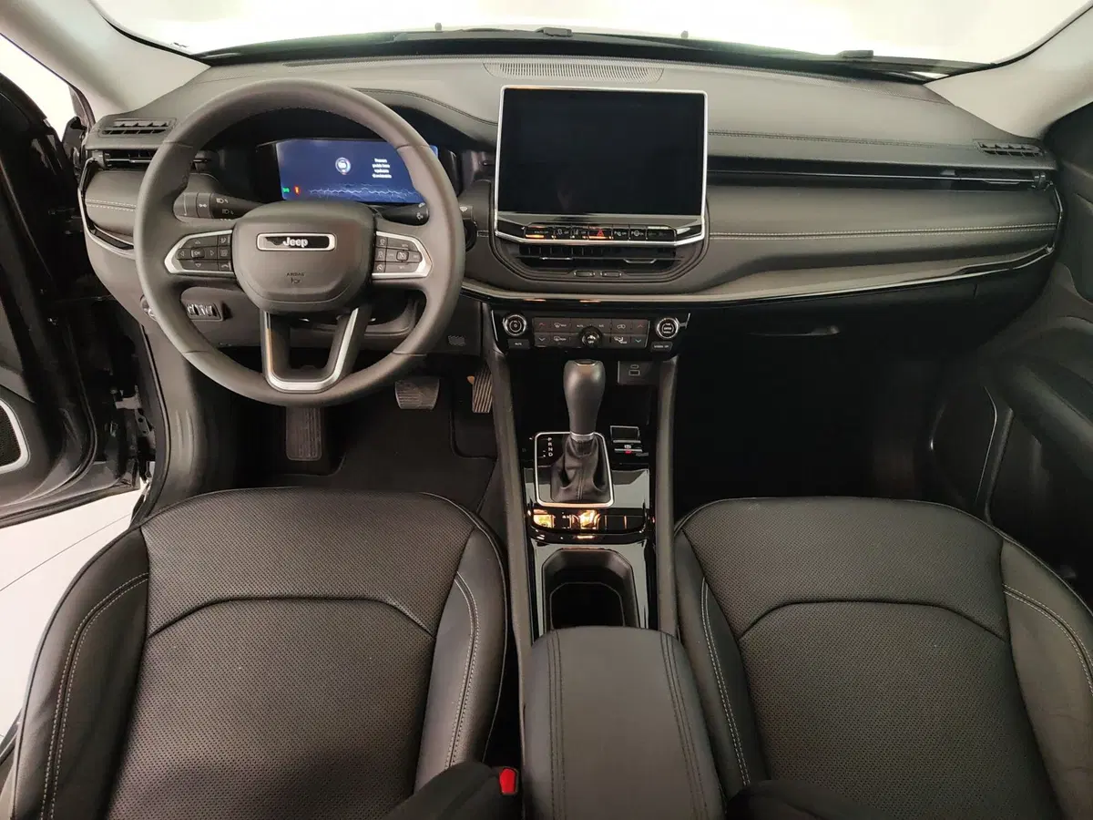 Jeep Compass usata a Caserta (15)