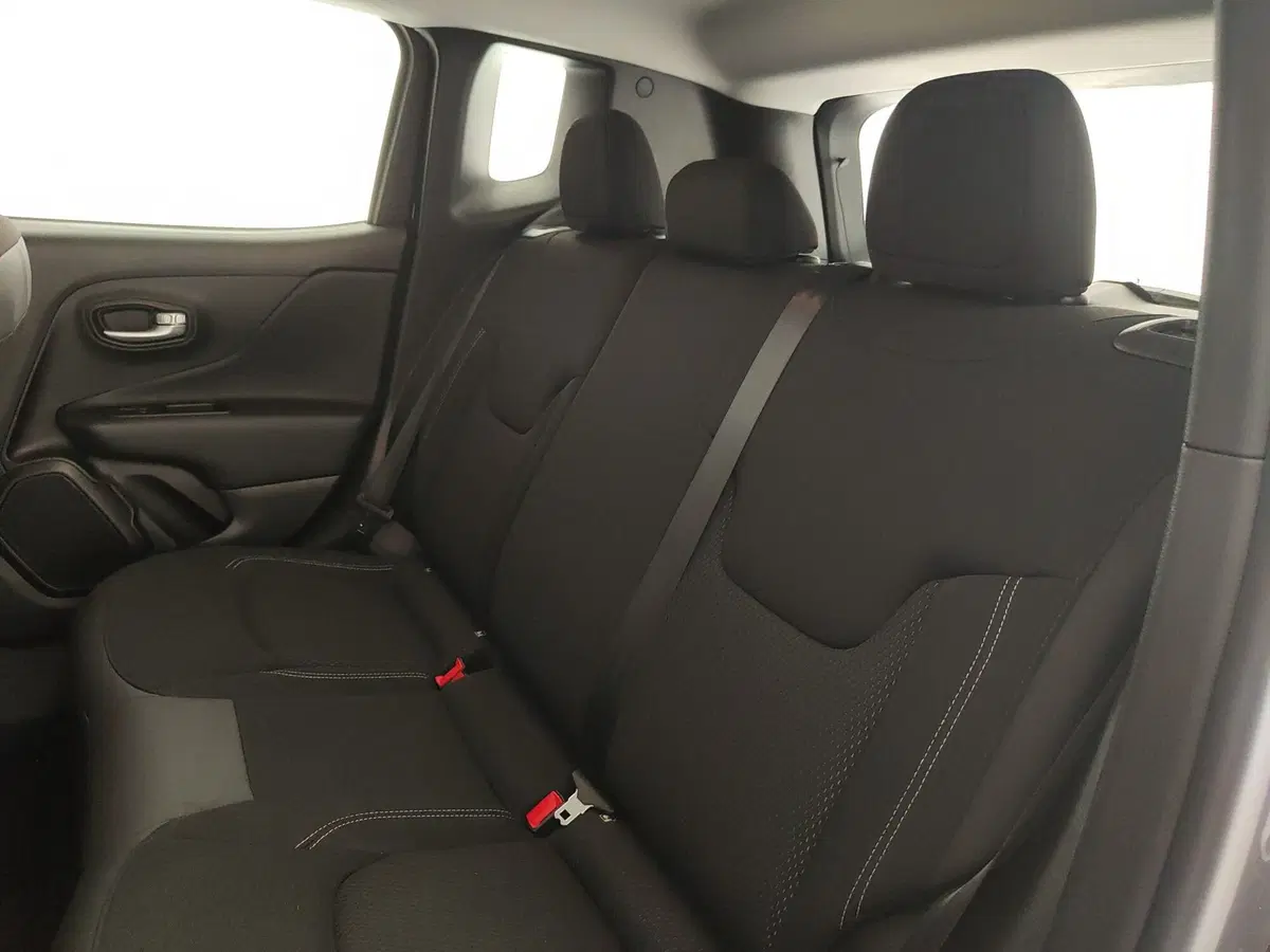 Jeep Renegade usata a Caserta (19)