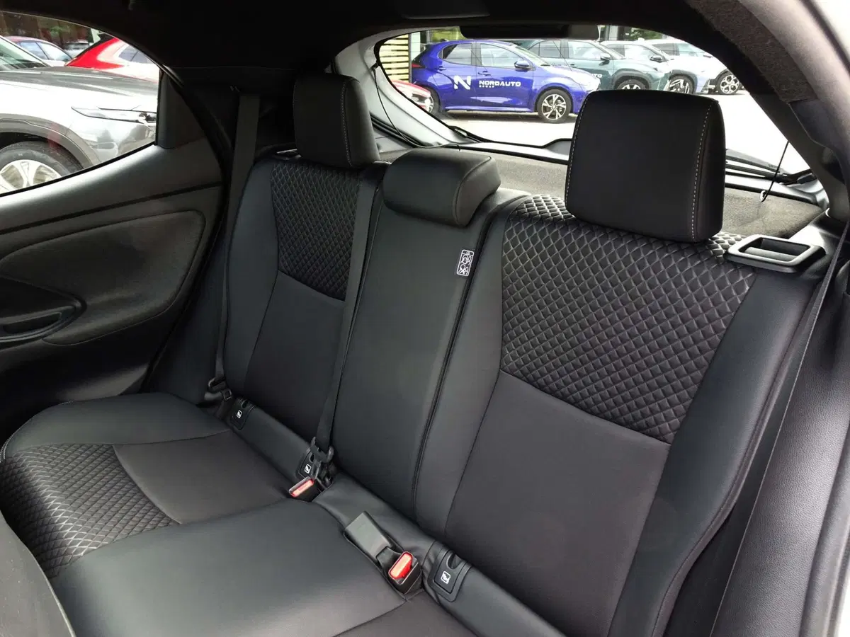Toyota Yaris usata a Belluno (10)