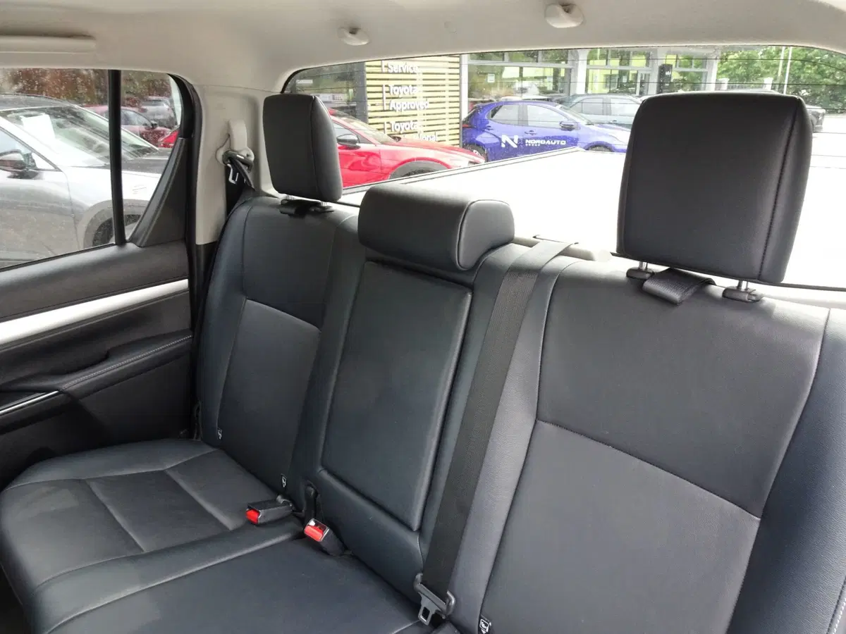 Toyota Hilux usata a Belluno (10)