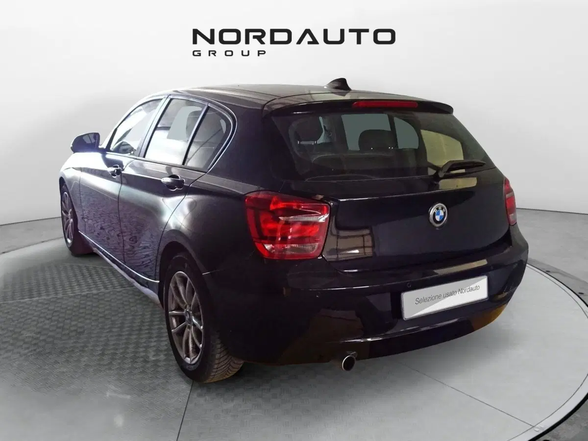BMW Serie 1 5p. usata a Venezia (4)