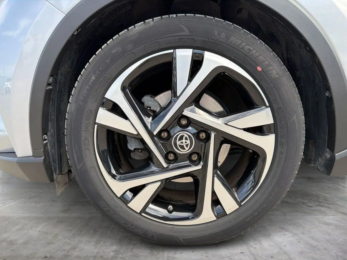 Toyota Toyota C-HR usata a Siracusa (12)