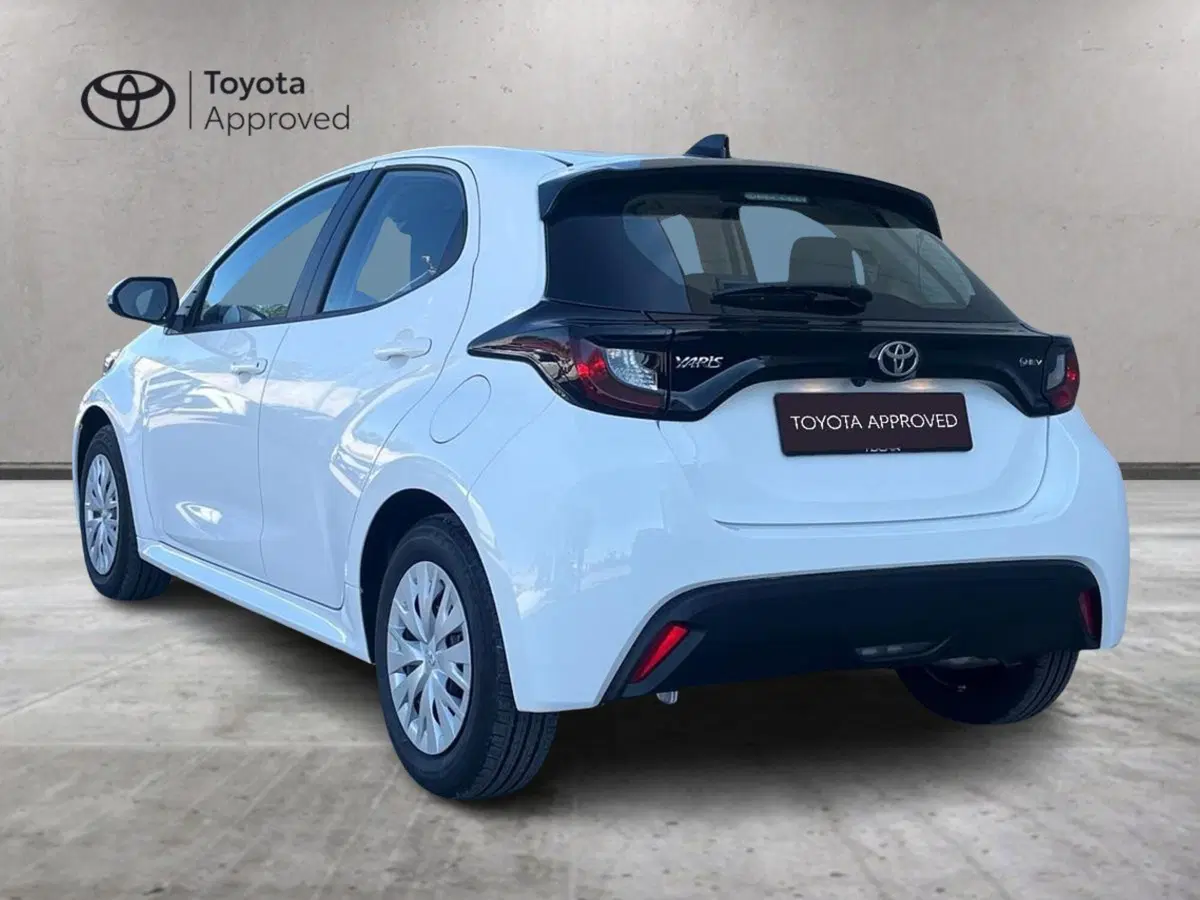 Toyota Yaris nuova a Ragusa (5)