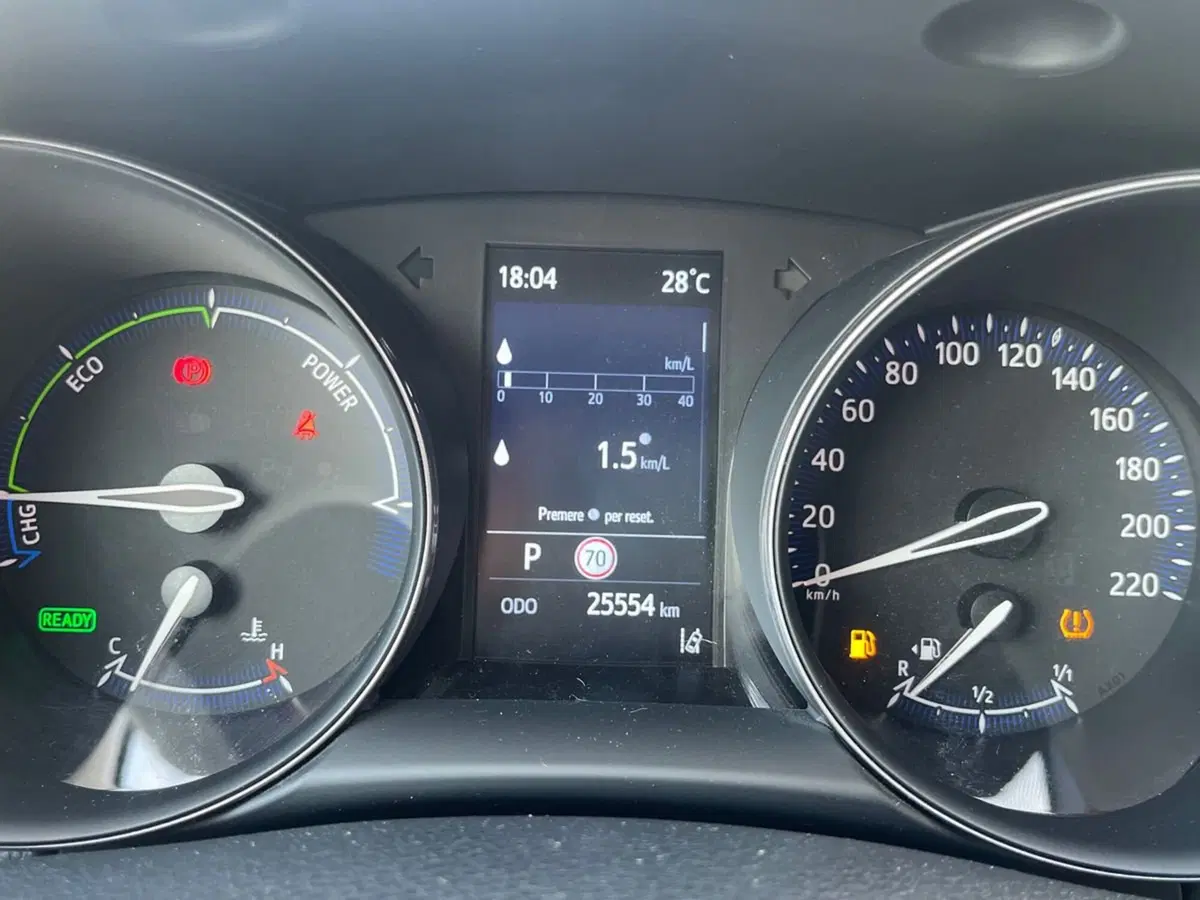Toyota Toyota C-HR usata a Ragusa (9)