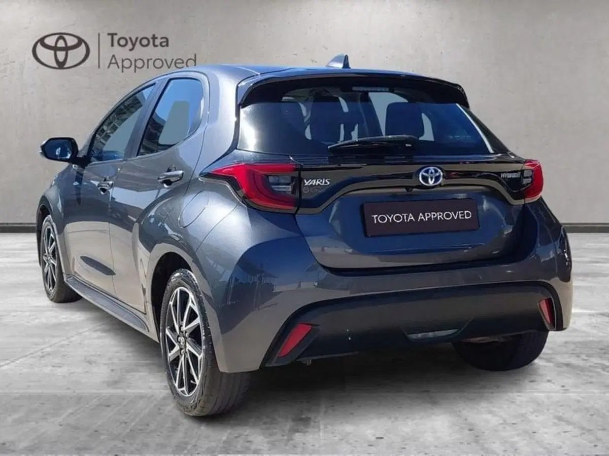 Toyota Yaris usata a Cagliari (6)