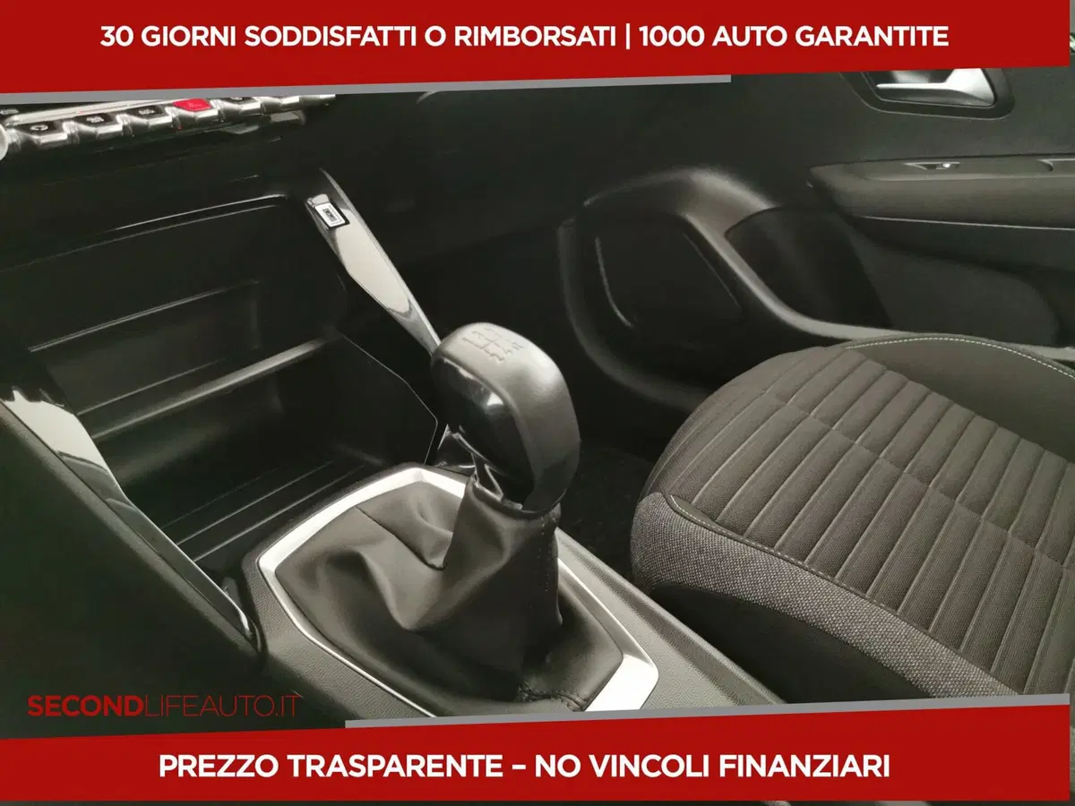 Peugeot 208 usata a Roma (16)
