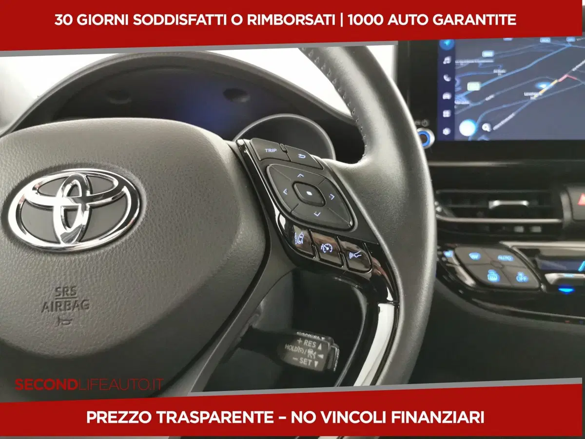Toyota Toyota C-HR usata a Roma (11)