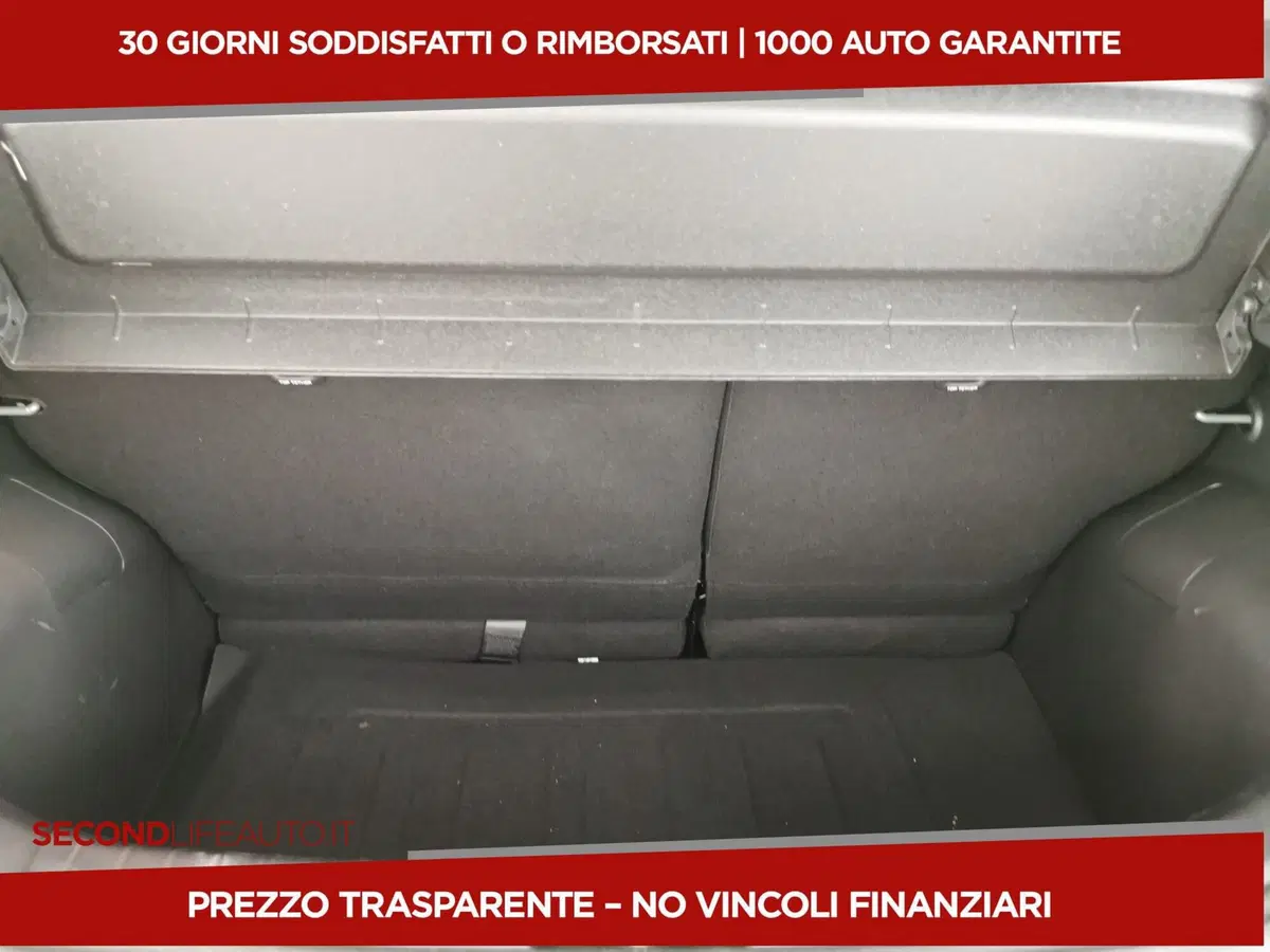 Kia Picanto nuova a Chieti (17)