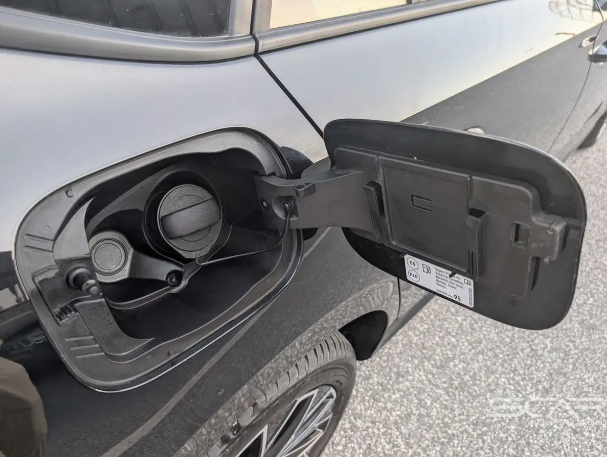Skoda Kamiq usata a Livorno (15)