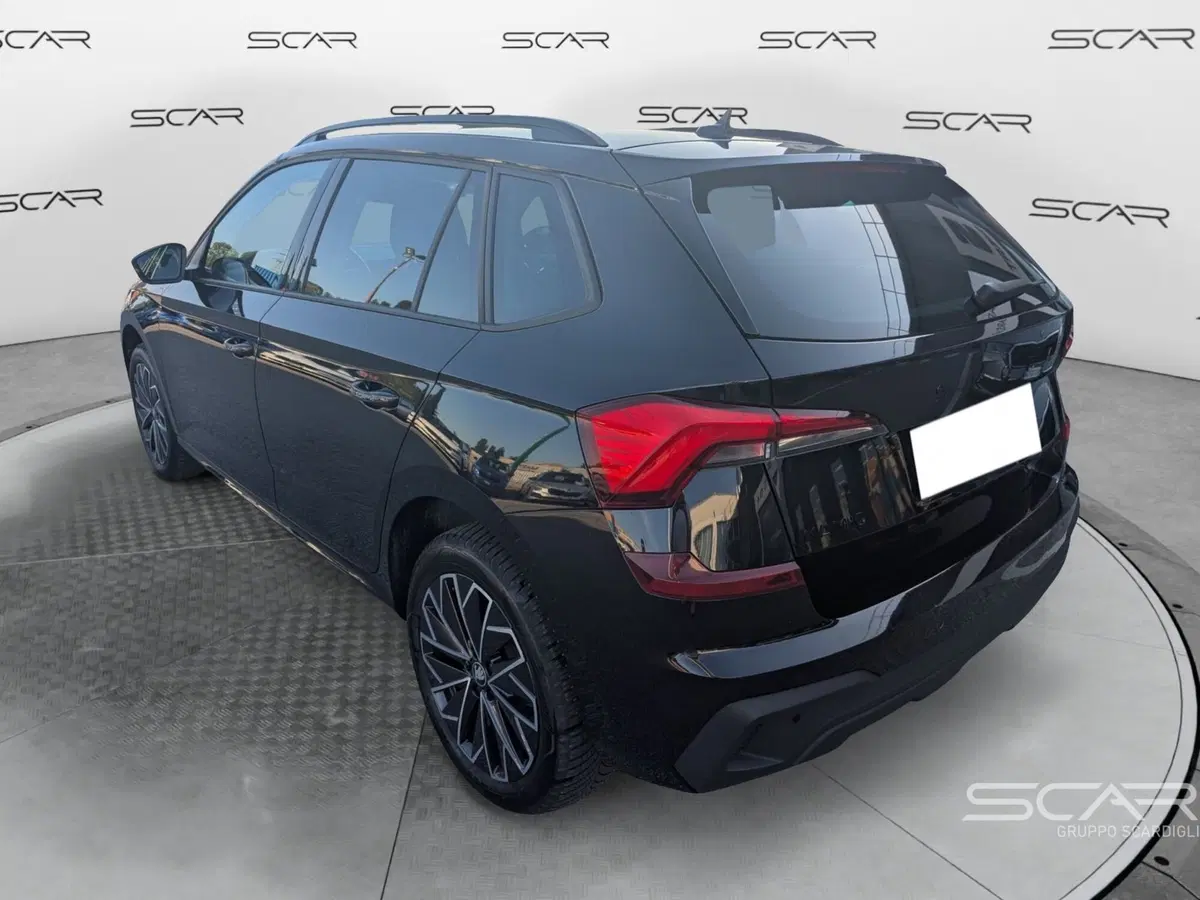 Skoda Kamiq usata a Livorno (7)