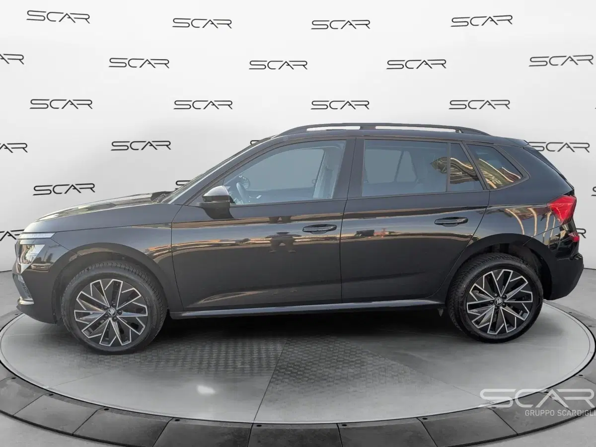 Skoda Kamiq usata a Livorno (8)