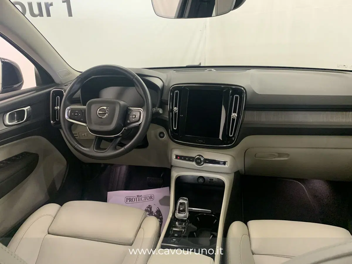 Volvo XC40 usata a Ferrara (15)