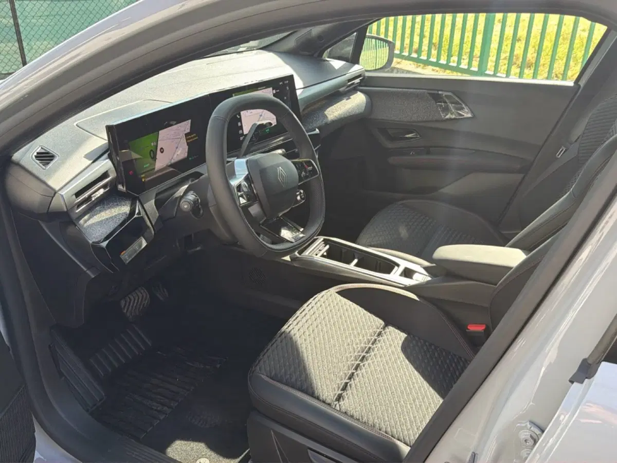 Renault Clio nuova a Bologna (11)