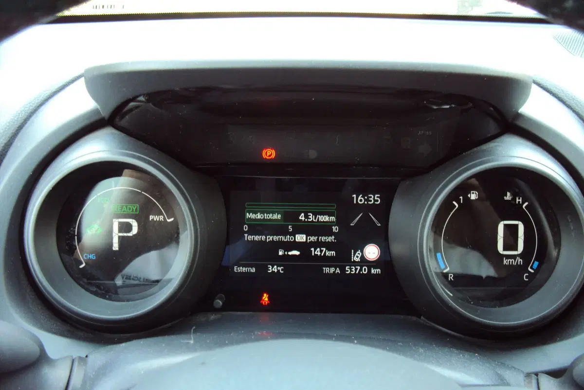 Toyota Yaris usata a Bologna (13)