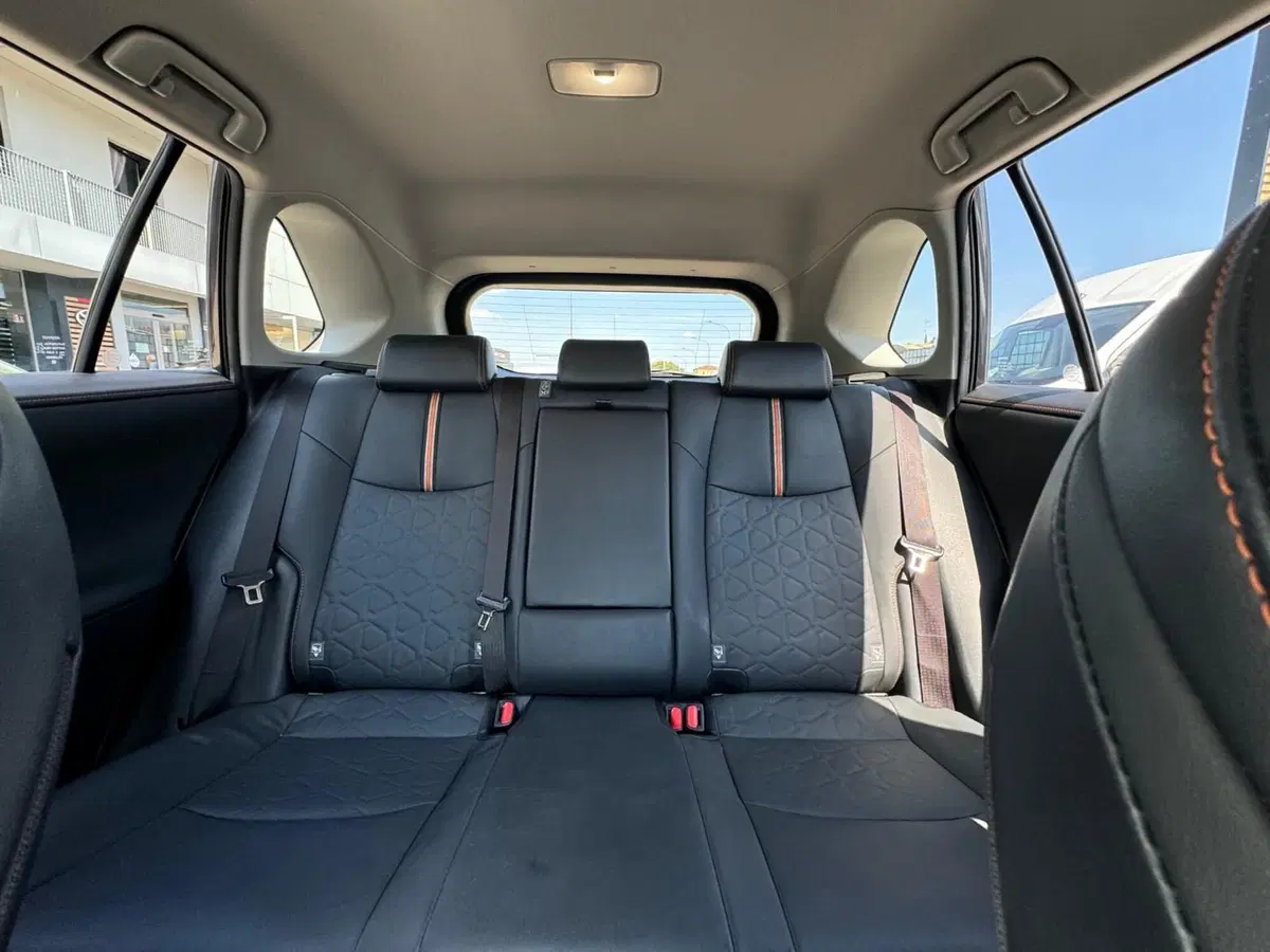 Toyota Rav4 usata a Modena (16)