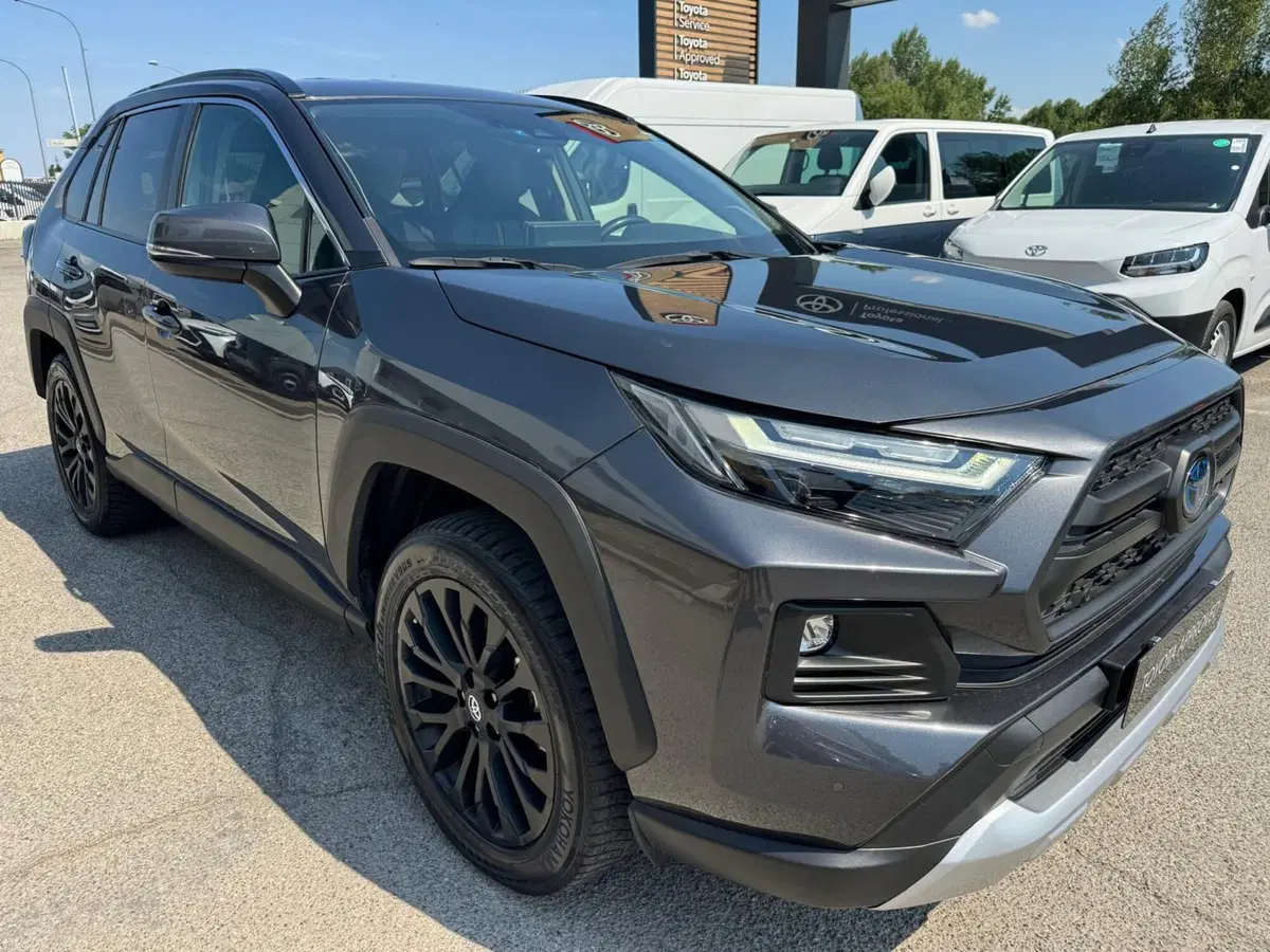 Toyota Rav4 usata a Modena (4)