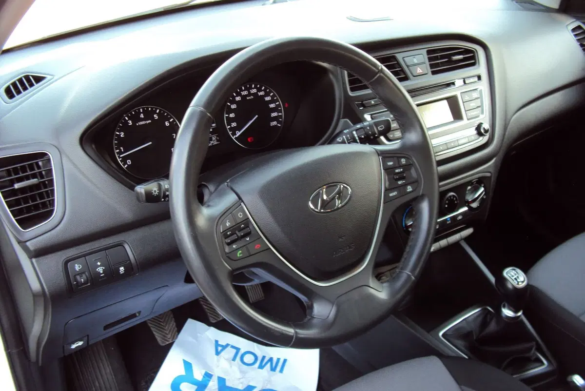 Hyundai i20 usata a Bologna (12)