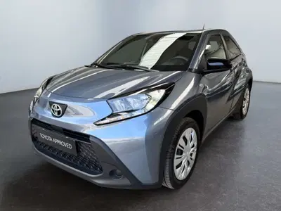 Toyota Aygo X 1.0 Active 72cv s-cvt del 2024 usata a Modena