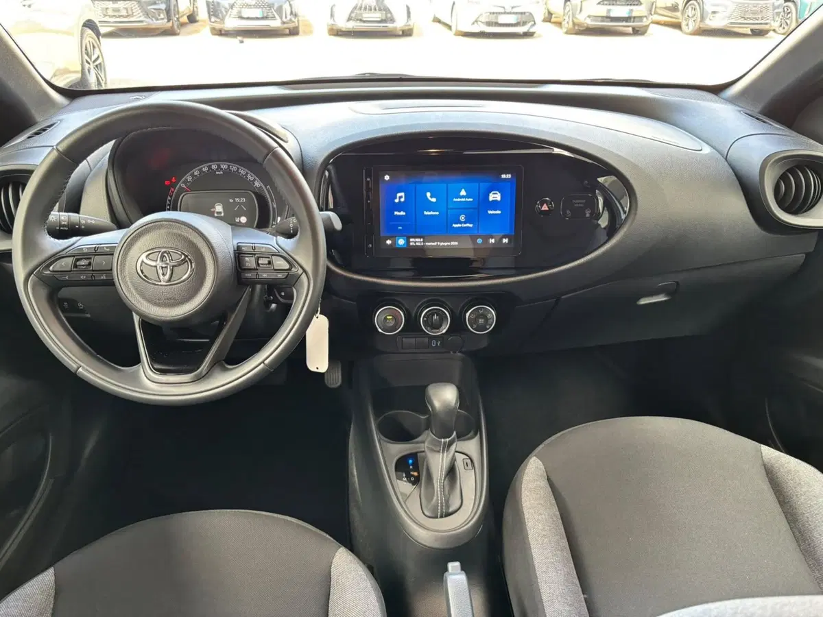 Toyota Aygo X usata a Modena (12)
