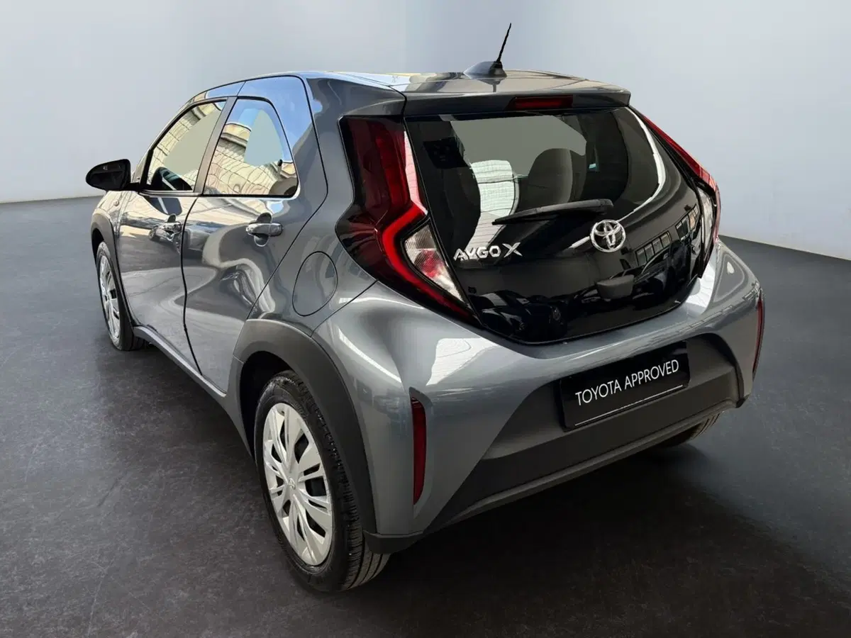 Toyota Aygo X usata a Modena (7)