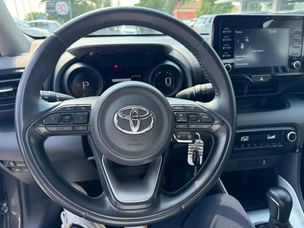 Toyota Yaris usata a Modena (11)