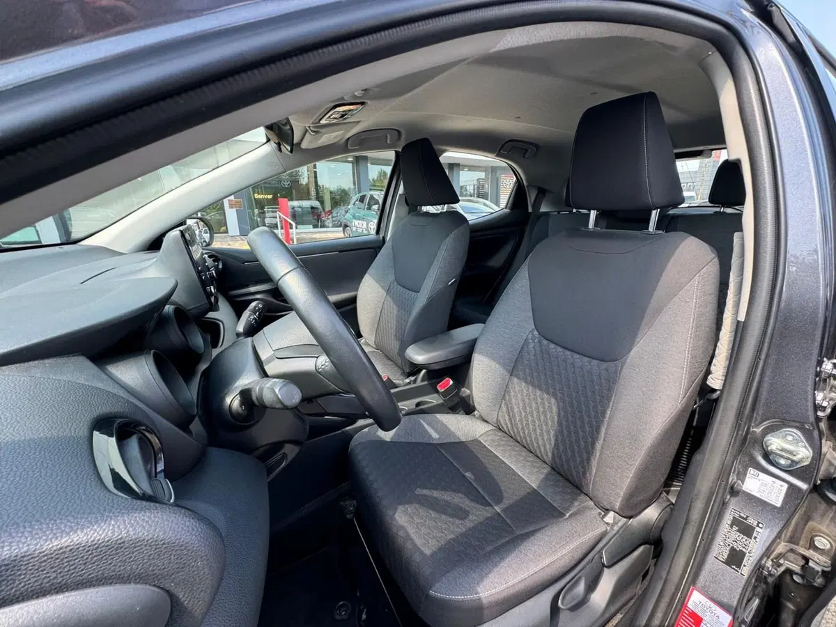 Toyota Yaris usata a Modena (13)