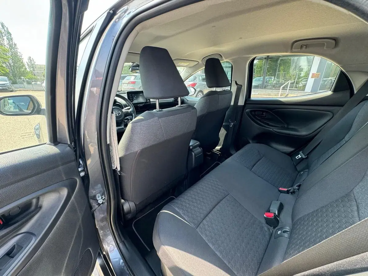 Toyota Yaris usata a Modena (14)