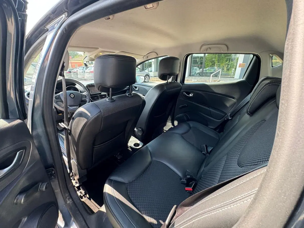 Renault Clio usata a Modena (13)