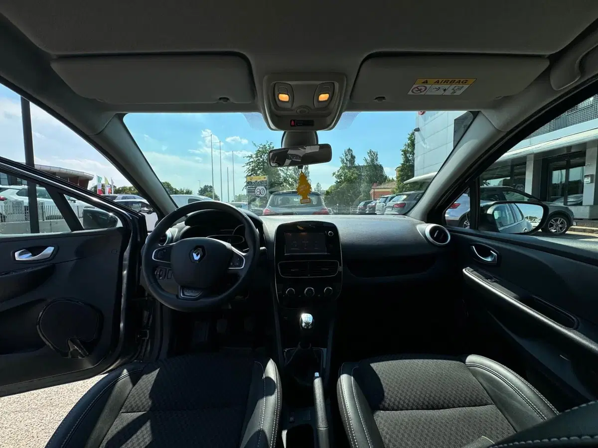 Renault Clio usata a Modena (16)