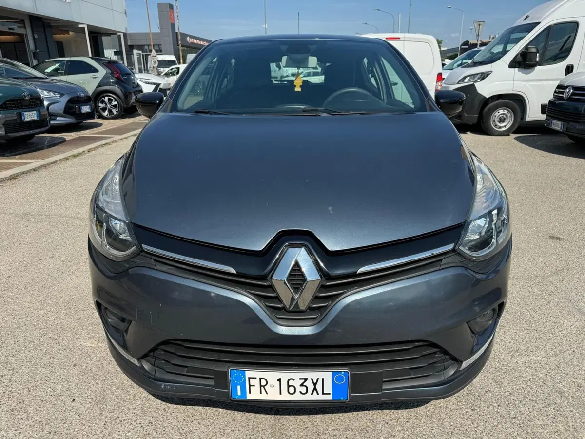 Renault Clio usata a Modena (2)