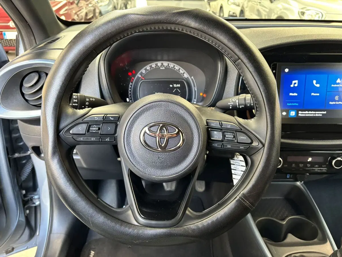 Toyota Aygo X usata a Modena (10)
