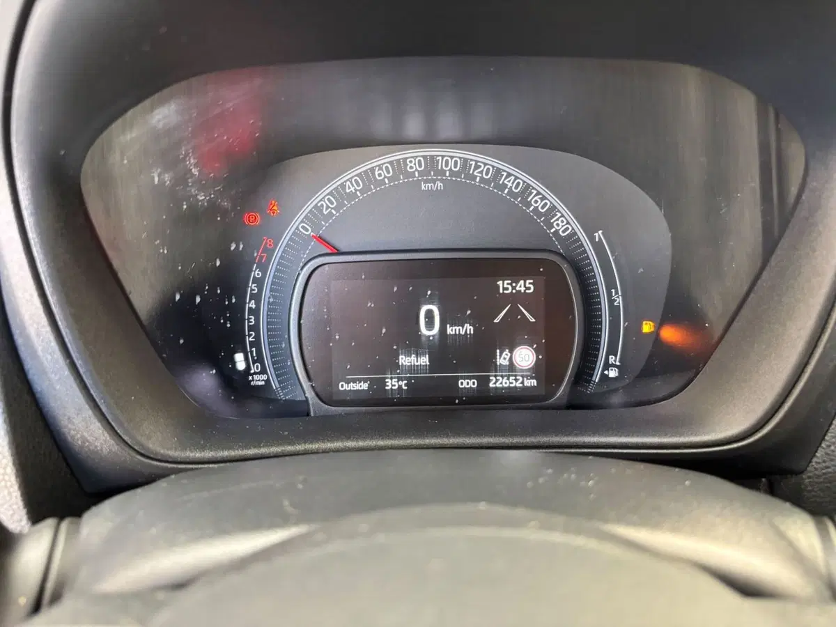 Toyota Aygo X usata a Modena (9)