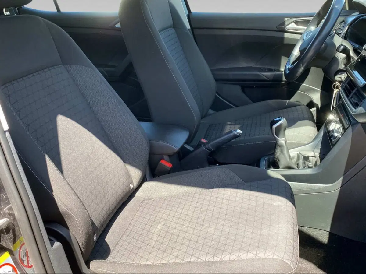 Volkswagen T-Cross usata a Livorno (12)